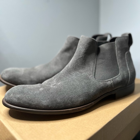 JOHN VARVATOS coal grey star s low Chelsea boots - Picture 8 of 8
